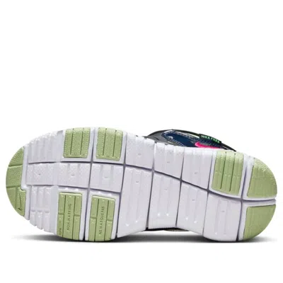 Nike (ps)  Dynamo Free 'black Green' In Multi