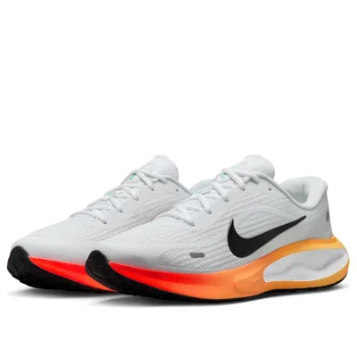 Nike Journey Run 'white Black Bright Crimson'