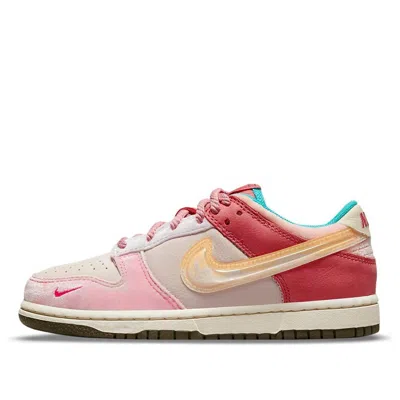 Nike (ps)  X Social Status Dunk Low 'strawberry Milk'