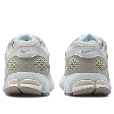 Nike Zoom Vomero 5 Sneakers In Gray