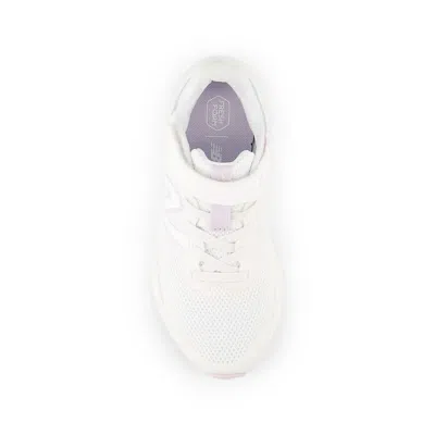 New Balance (ps)  Fresh Foam Arishi V4 Bungee Lace Top Strap 'white Taro'