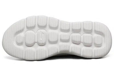 Skechers Go Walk Evolution Ultra Low-top White In Neutral