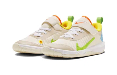Nike (ps)  Omni Multi-court Shoes 'sail Total Orange'