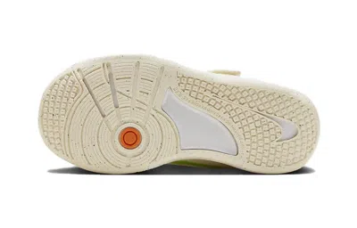 Nike (ps)  Omni Multi-court Shoes 'sail Total Orange'