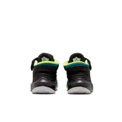 Nike (ps)  Team Hustle D 10 Flyease
