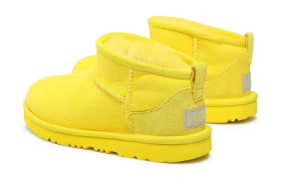 Ugg (ps)  Classic Ultra Mini 'canary'