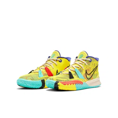 Nike (gs)  Kyrie 7 '1 World 1 People'