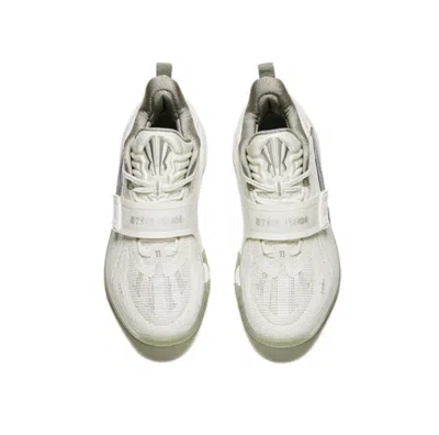 Anta (gs)  Kai 1 'triple White'