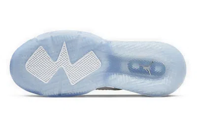 Air Jordan (gs)  Mars 270 Low 'pure Money' In Blue