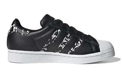 Adidas Originals (gs)  Superstar Shoes 'black White' In Multi