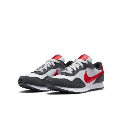Nike (gs)  Md Valiant 'dark Grey University Red' In Multi