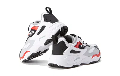 Fila (gs)  Classic Sports Shoes 'white Red Black'