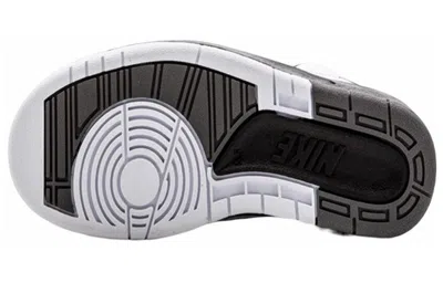 Air Jordan (gs)  2 Retro 'wing It' In White