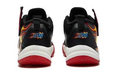Fila Fusion (gs)  Fashion Basketball Shoes 'black Red'