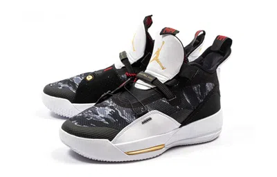 Air Jordan (gs)  33 'tiger Camo' In Black