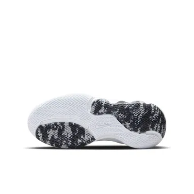 Nike (gs)  Giannis Immortality 2 'black White'