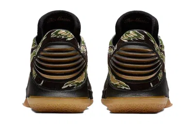 Air Jordan (gs)  32 Low 'camo' In Black