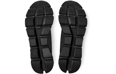 On Running Cloudflyer 'all Black'