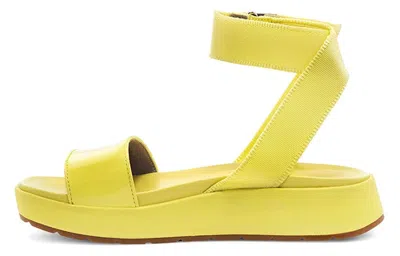 Ugg (wmns)  Lennox
