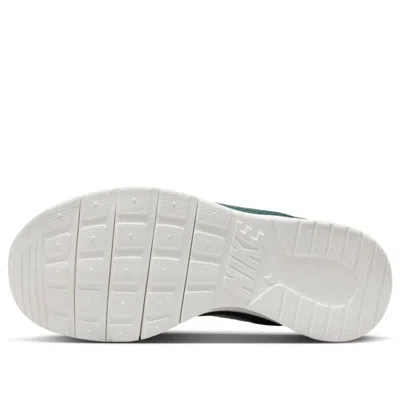 Nike (gs)  Tanjun Easyon 'deep Jungle'