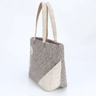 Pre-owned Chanel Ligne Cambon Gray Leather Tote Bag ()