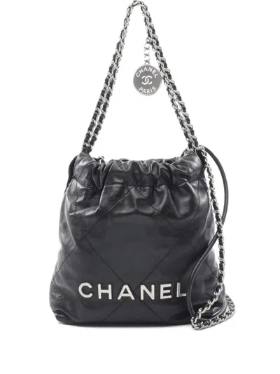 Pre-owned Chanel 2021 Mini  22 Diamond-quilting Leather Bag