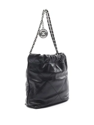 Pre-owned Chanel 2021 Mini  22 Diamond-quilting Leather Bag