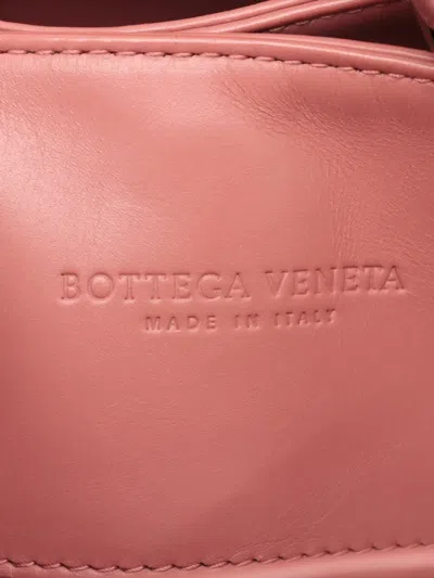 Pre-owned Bottega Veneta 2024 Medium Intrecciato Roma Tote Bag