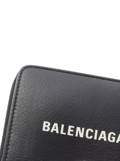 Pre-owned Balenciaga 2010 Everyday Billfold Wallet In Black