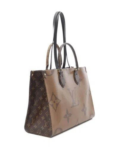 Pre-owned Louis Vuitton 2021 Monogram Giant Reverse Onthego Mm Tote Bag