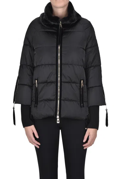 Vantita' Eco-fur Collar Down Jacket In Black
