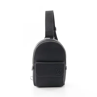 Pre-owned Louis Vuitton Navy Leather Fanny Pack Sling Bag ()