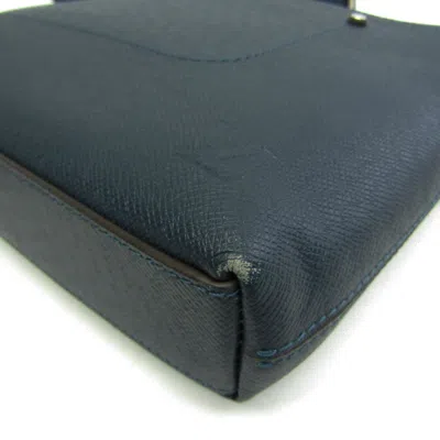 Pre-owned Louis Vuitton Taiga Ocean Taiga Leather Shoulder Bag ()