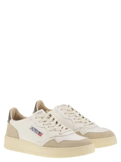Autry Medalist Low-top Sneakers With Suede Accents In White