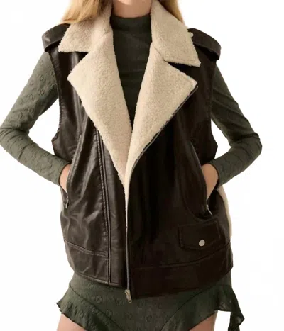 Promesa Vegan Leather And Fleece Zip-up Motorcycle Vest In Black In Brown