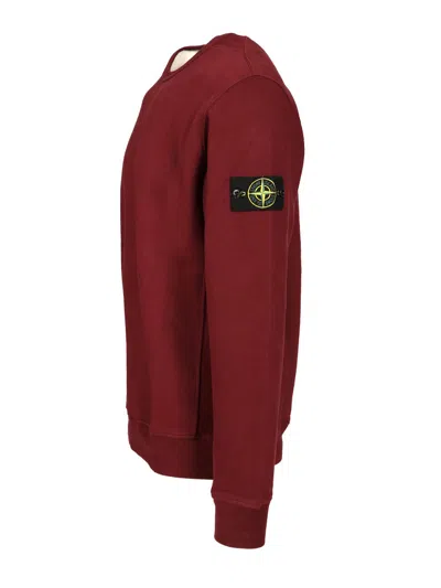 Stone Island Men Burgundy Brushed Organic Cotton Crewneck Sweatshirt In Red