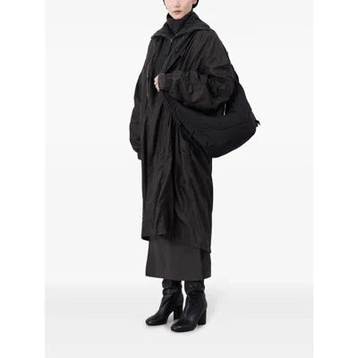 Lemaire Shoulder Bag Soft Game Large In Black