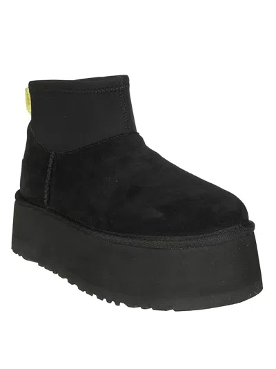 Ugg Classic Mini Platform Boots In Black