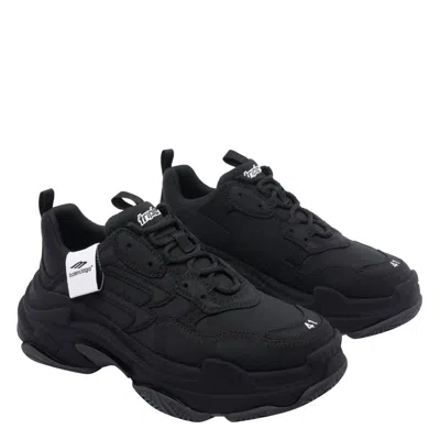 Balenciaga Men Triple S Sneakers
