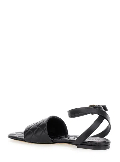 Bottega Veneta 'amy' Black Flat Sandals With Intreccio Motif In Leather Woman