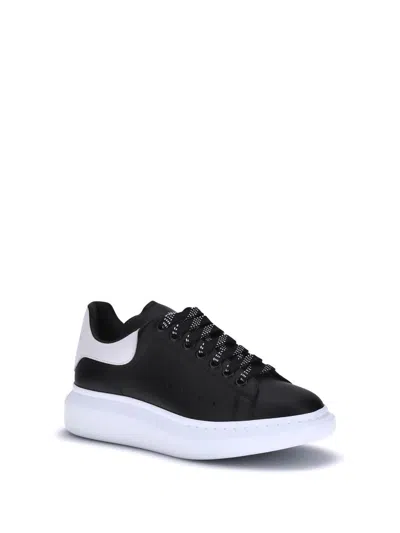 Alexander Mcqueen Men Low-top Leather Sneakers In Animal Print
