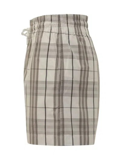 Burberry Short Pants In Multi
