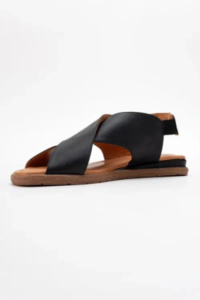 Forever & Always Shoes Broods Elastic Leather Slip On Sandals In Black
