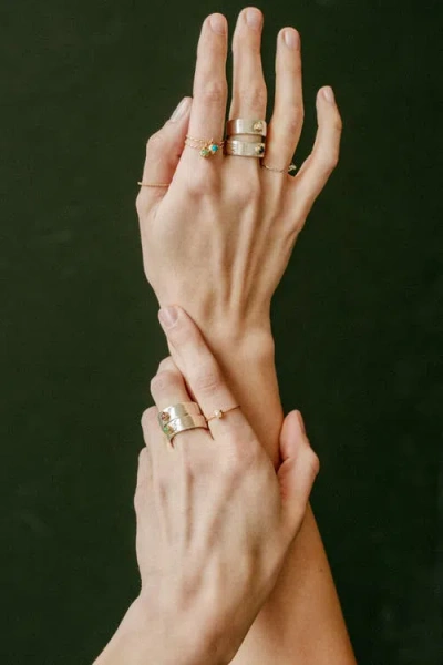Elliot Young "claw" 14k Gold  3 Prong Stackable Ring With Sapphire