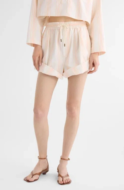 Chloé Tailored Pleated Shorts With Functional Pockets