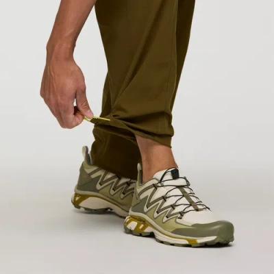 Cotopaxi Coraje Tech Cargo Pant In Brown