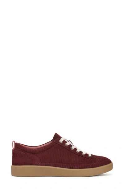 Vionic Winny Low Top Sneaker