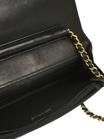 Pre-owned Chanel 2002 Timeless Chain On Wallet Shoulder Bag