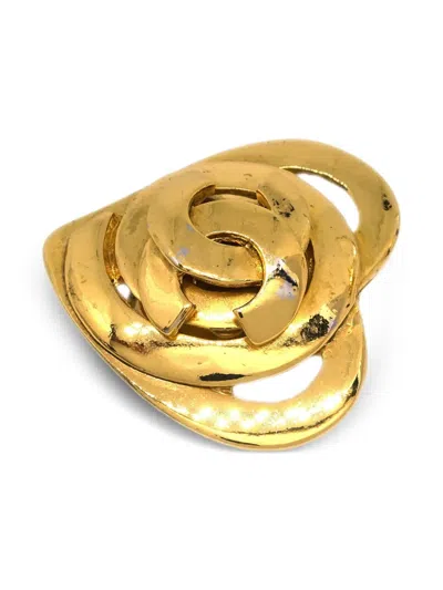 Pre-owned Chanel 1995 Heart-motif Cc Earrings