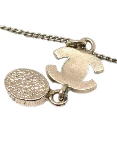Pre-owned Chanel 2009 Crystal Cc Pendant Necklace In Gold
